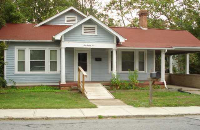 Spacious home! Gallery 1