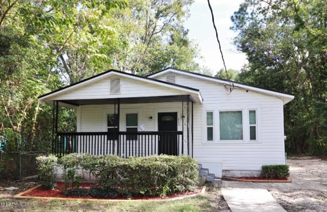 5779 CARVER CIR - 5779 Carver Circle, Jacksonville, FL 32208