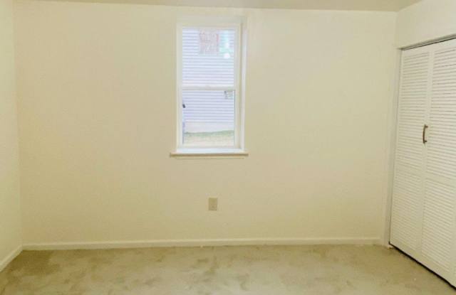 9927 BOX OAK Court Gallery 4