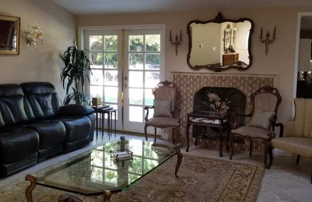 20531 MIRANDA Place Gallery 3