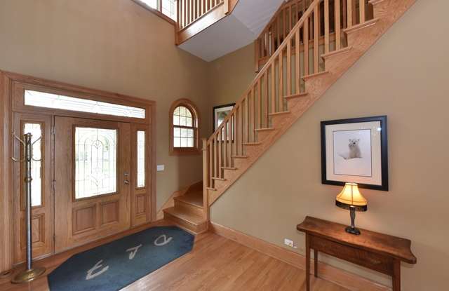 38422 North Columbia Bay Road Gallery 2