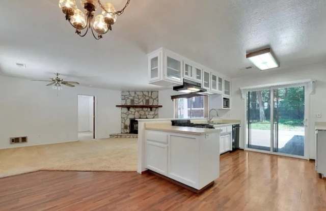 Rent-to-own your own Sierra Nevada retreat photos photos