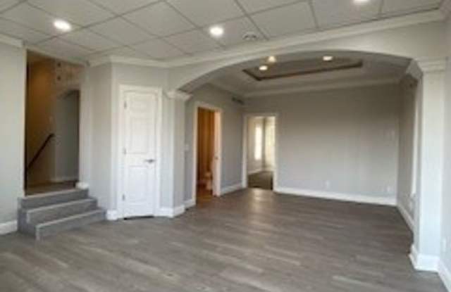 3 Bedroom Home in Middlebury! Gallery 4