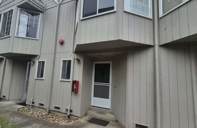 523 Prince Avenue photos photos
