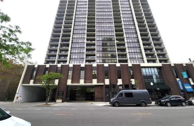 1636 N WELLS Street - 1636 North Wells Street, Chicago, IL 60614