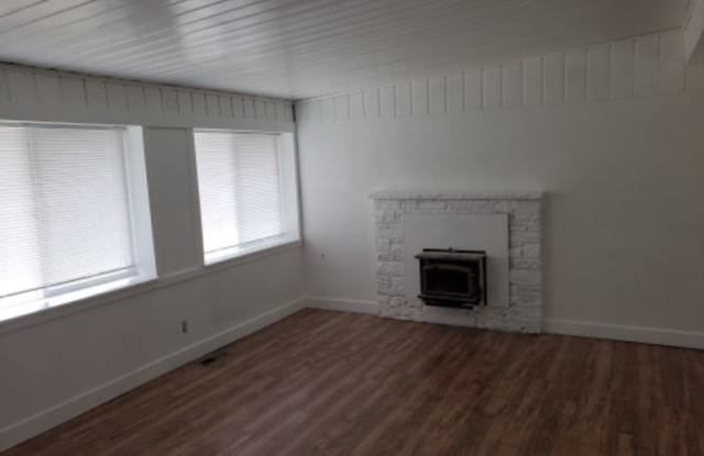 7949 Delridge Way SW Gallery 2