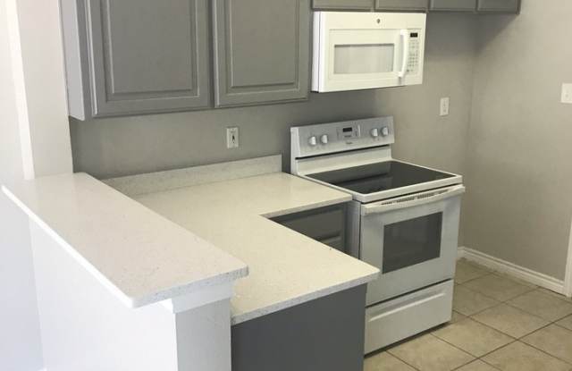 4002 Cottage Park Court Gallery 3