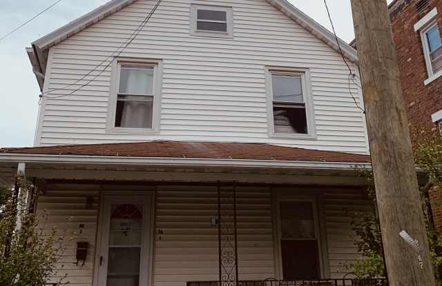 56 Grove Street Gallery 4