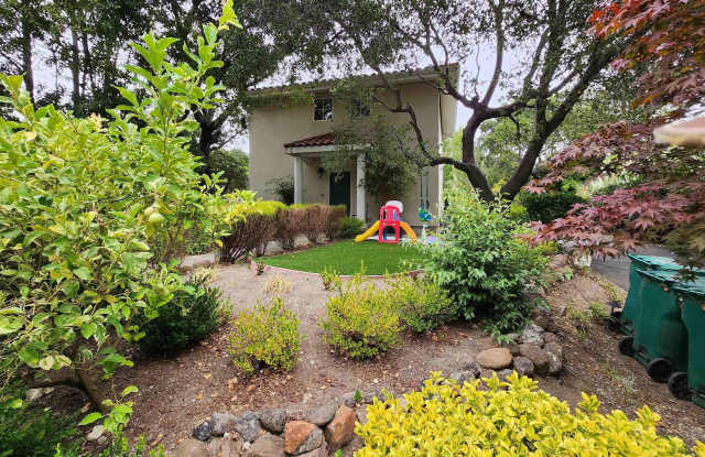 4028 Reinhardt - 4028 Reinhardt Drive, Oakland, CA 94619