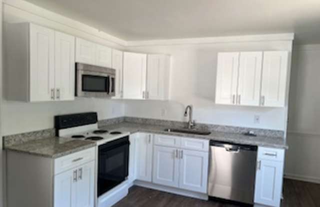 Updated 3 BR in Chesterfield photos photos