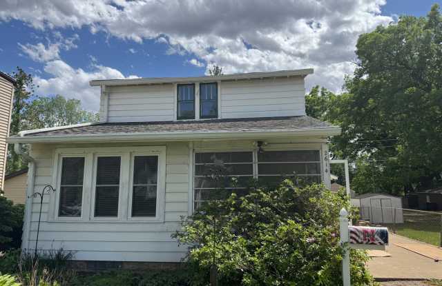 Charming 4 Bedroom Home in Convenient Rock Island Location photos photos