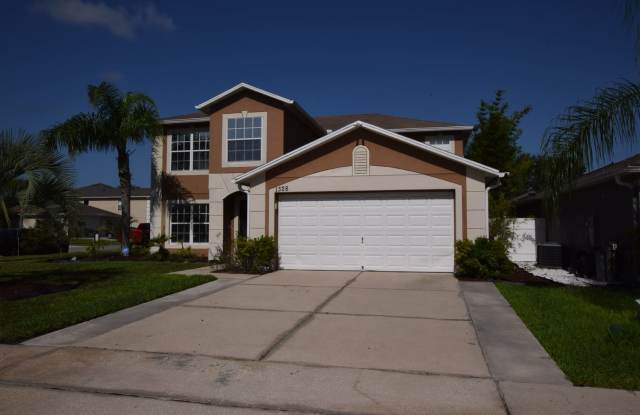 4 Bedroom, 2.5 Bath Single Family Home For Rent at 1328 Karok Street Orlando, FL 32828 photos photos