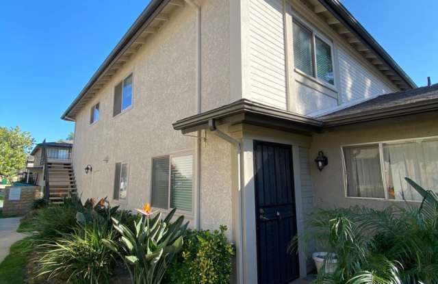 Vista DelMonte 2 bed, 1 bath condo with community Pool - 5945 Nelda Street, Simi Valley, CA 93063