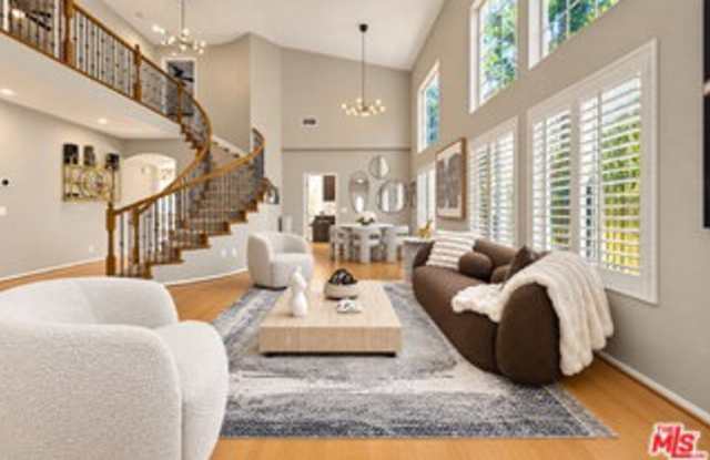 20542 Pesaro Way Gallery 2