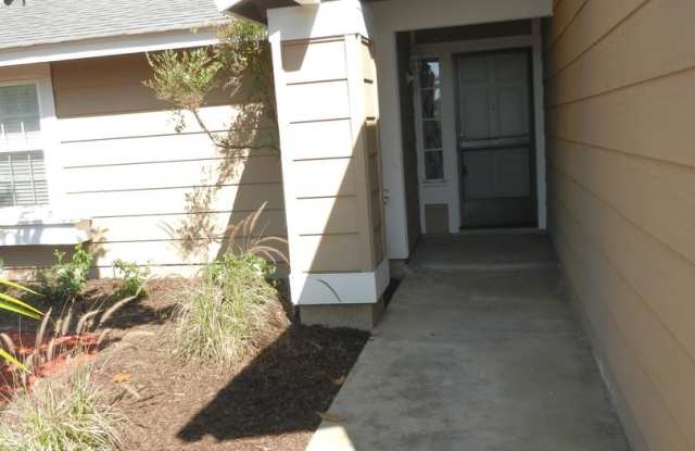 10827 CLOVERFIELD PT Gallery 4
