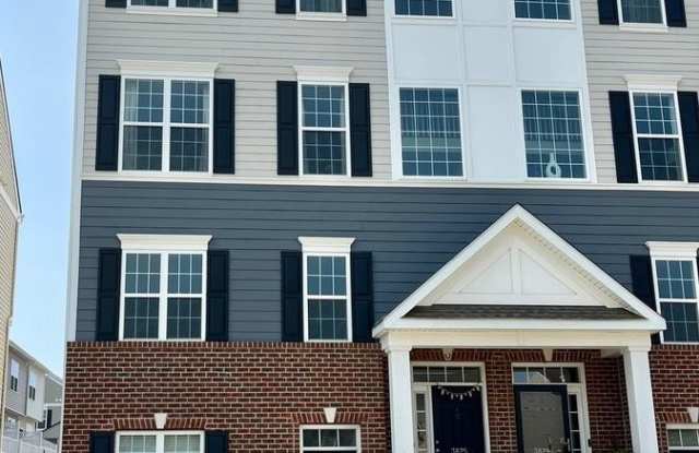 3823 GREEN ST photos photos