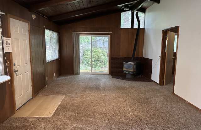 480 E Timberlake Dr Gallery 3