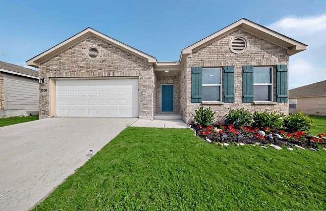 3300 Ridge Pl Gallery 1