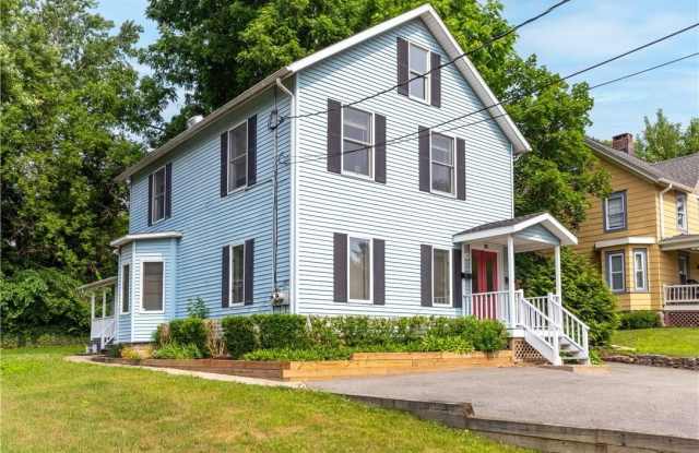108 Charles Colman Boulevard photos photos