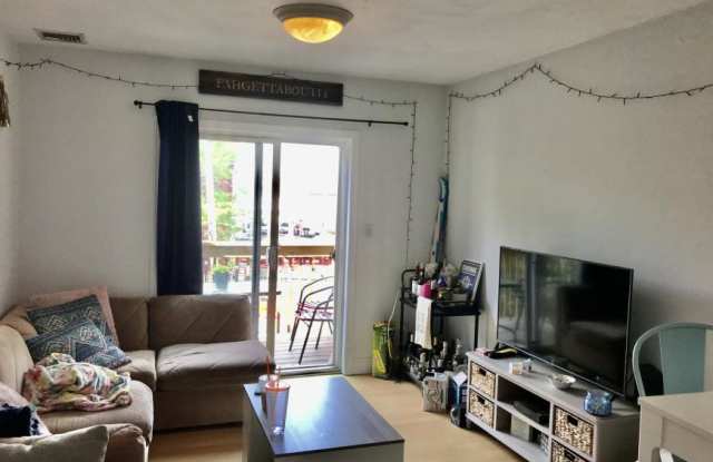 111 West 8th St. photos photos