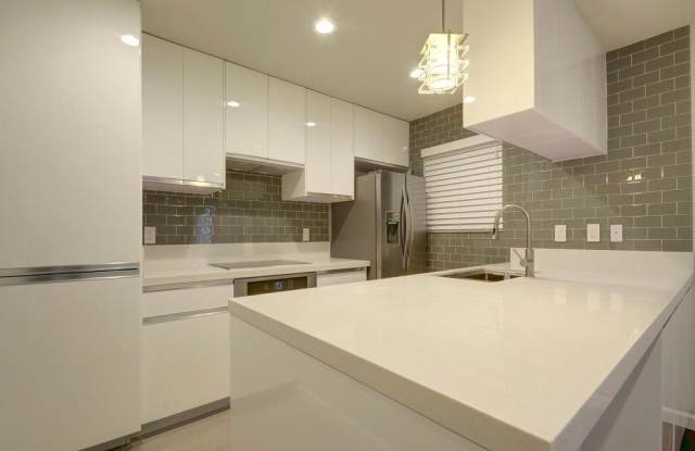 Chaparosa - 3110 Red River Street, Austin, TX 78705