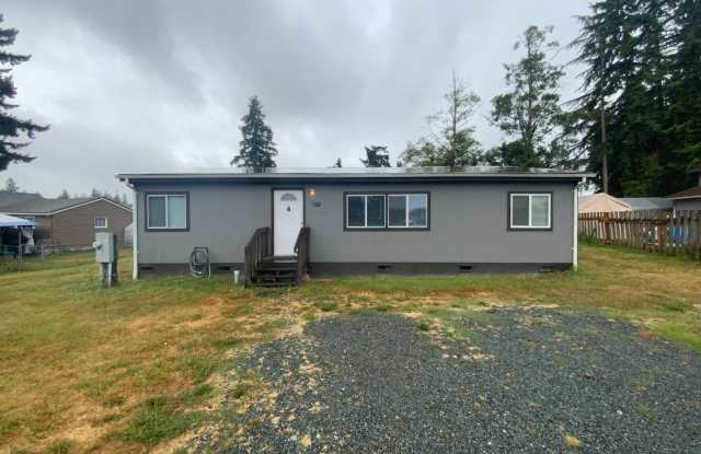 Beautiful 3- bedroom in Midland WA - Apply Today! photos photos