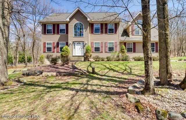 188 Algonquin Trail - 188 Algonquin Trail, Indian Mountain Lake, PA 18210