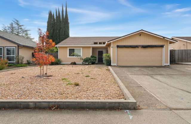 10028 Biscanewoods Way - 10028 Biscanewoods Way, Rancho Cordova, CA 95827