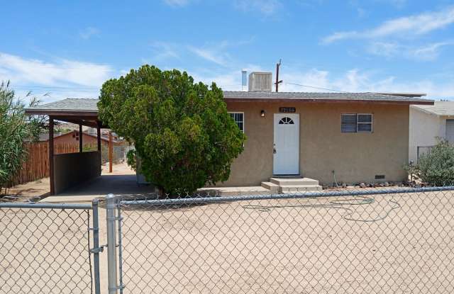 Welcome to our 2 Bedroom 1 Bath House photos photos