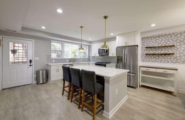 Great 3 Bedroom 2.5 Bath in Eckington photos photos
