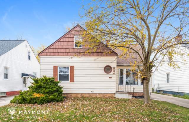 804 East 249th Street - 804 East 249th Street, Euclid, OH 44123