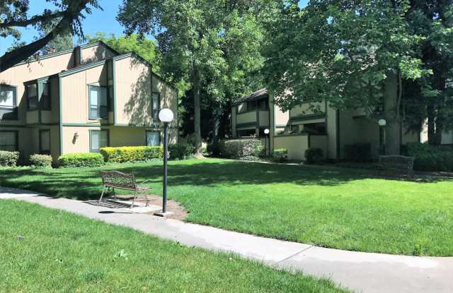 Gorgeous South Natomas Condo photos photos