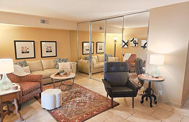 5225 E Waverly Drive unit: 66 photos photos