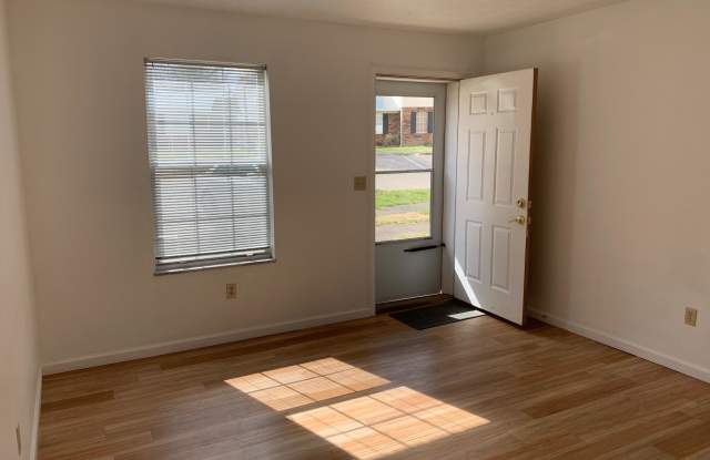 127 Heritage Place Gallery 2