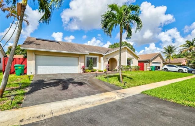 7449 Northwest 48th Place - 7449 Northwest 48th Place, Lauderhill, FL 33319
