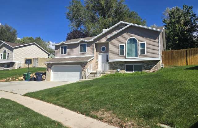9353 Windflower Ln Gallery 2