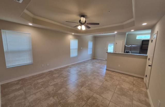 6306 Luglio Lane #104, San Antonio, TX 78233 Gallery 4