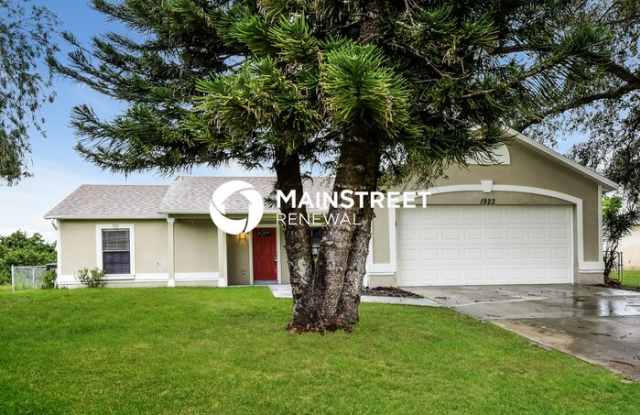 1923 Northeast 27th Terrace photos photos