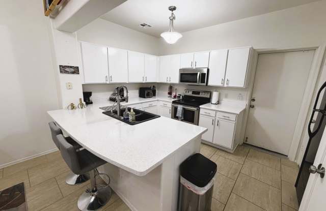 Spacious, Stylish, Sharp 2 bed 2 bath 1 car garage and Gated Community! photos photos Spacious, Stylish, Sharp 2 bed 2 bath 1 car garage and Gated Community! photos photos