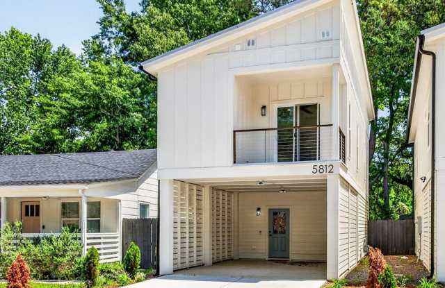 Move-In Ready Home Near Park Circle photos photos