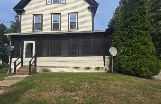 Charming triplex in Concord - 53 Hall Street, Concord, NH 03301