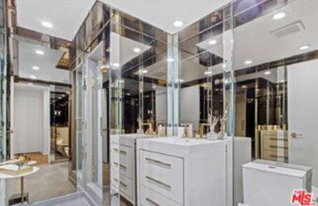 9311 Burton Way photos photos