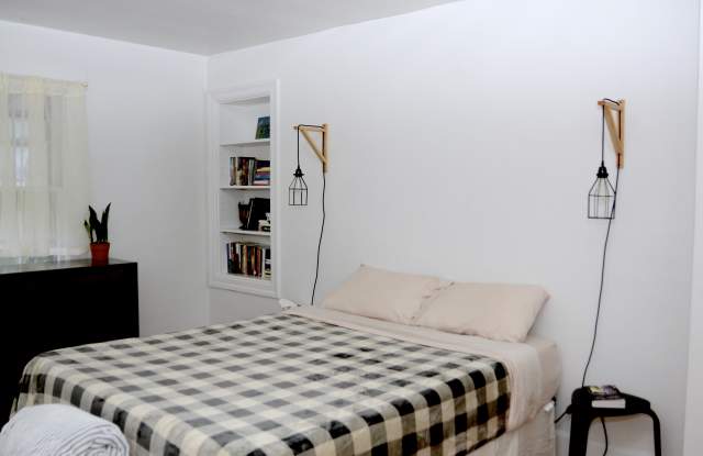 6102 Joseph Drive Gallery 4