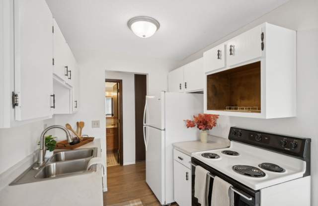 Van Dyke Apartments photos photos