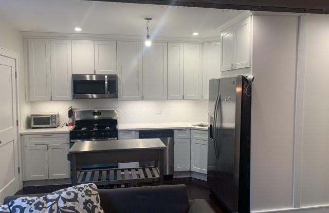 53 GARRETSON AVE - 53 Garretson Avenue, Bayonne, NJ 07002