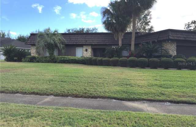 8998 CRICHTON WOOD DRIVE - 8998 Crichton Wood Drive, Bay Hill, FL 32819