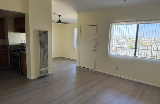 13527 Lemoli Avenue Gallery 1