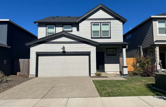 Pet friendly 4 bedroom 2.5 bath house! photos photos