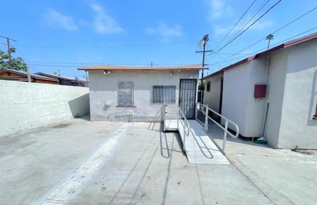 517 E. 61st Street - 517 East 61st Street, Los Angeles, CA 90003