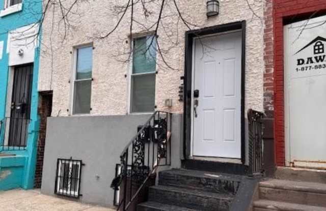 2554 N 8TH STREET photos photos